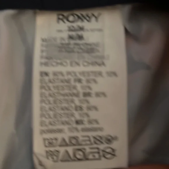 Roxy girl beach trip short 2 inch - Picture 2 of 4